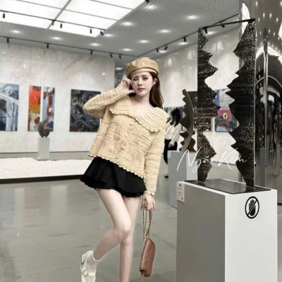 Áo khoác len kiểu dệt kim cổ bẻ tiểu thư