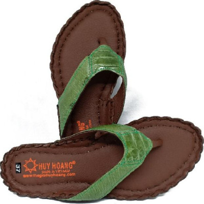 Dép nữ Huy Hoàng da đà điểu màu xanh lá HT7411