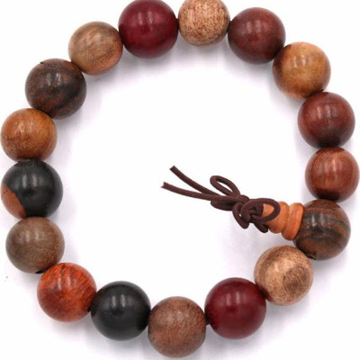 Vòng tay chuỗi hạt gỗ Đàn hương 8 màu 12 ly