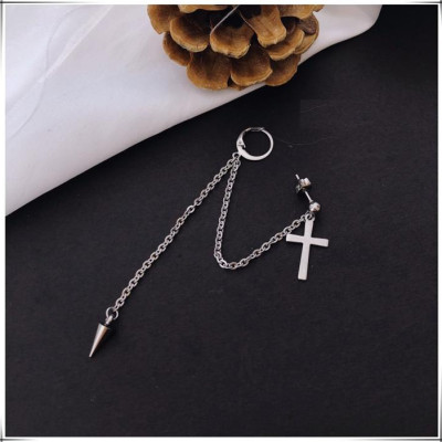 Bông tai unisex mặt dây chuyền thánh giá xỏ lỗ sụn trên cực cool