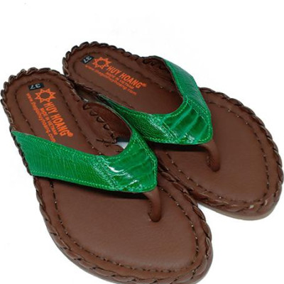 Dép nữ Huy Hoàng da đà điểu màu xanh rêu HT7409