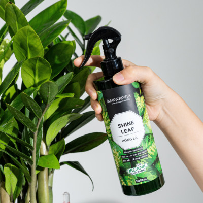 Phân bón hữu cơ BÓNG LÁ MONROVIA pha sẵn giúp lá cây khỏe mạnh, xanh bóng, dành cho cây trồng dung tích 500ml