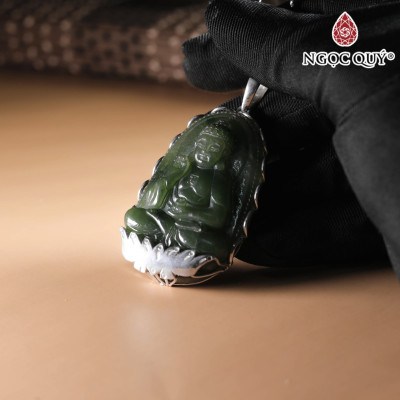 Mặt dây chuyền Phật Adi ngọc bích nephrite bọc bạc size lớn 33x51mm mệnh mộc, mệnh hỏa - Ngọc Quý Gemstones