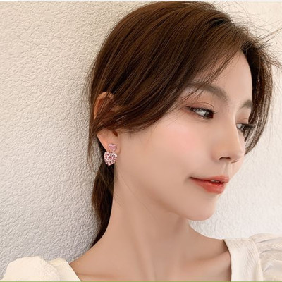 Bông tai trái tim hồng đính đá S925