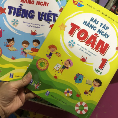 Sách - Combo Bài Tập Hằng Ngày Toán và Tiếng Việt Lớp 1 - Cánh Diều - Tập 1,2 (2 cuốn)