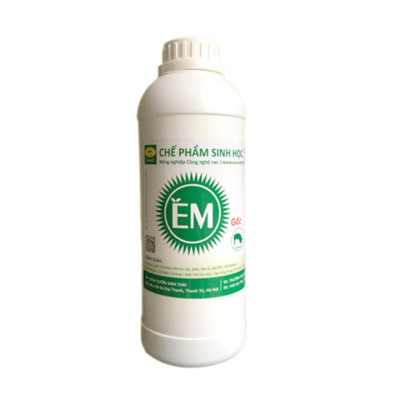 Chế phẩm sinh học EM gốc. Dùng cho Nông Nghiệp Sạch. Men vi sinh Đại Học Nông Nghiệp 1 Hà Nội. Chứa hàng tỷ bào tử hữu hiệu. Từ 1 lít EM gốc sản xuất ra 40 lít EM thứ cấp