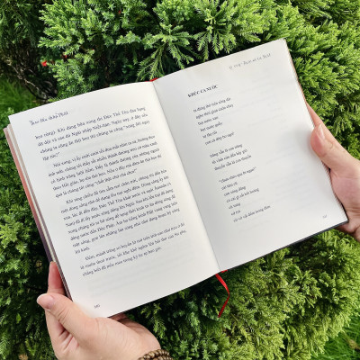 Sách - Theo Dấu Chân Phật