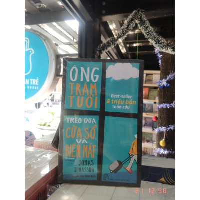 Ông Trăm Tuổi Trèo Qua Cửa Sổ Và Biến Mất - Bản Quyền