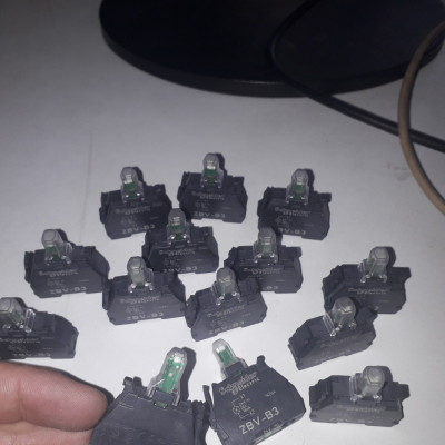 ZBV-B3 Khối đèn cho XB4 hoặc XB5,  Ø22, màu xanh lá cây, LED tích hợp, 24 V AC / DC 