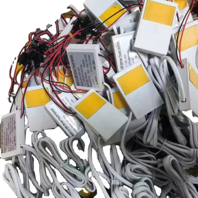 Công Tắc Cảm Ứng Đèn Gương LED 12V – Loại Liền Nguồn Tiện Dụng, Bền Bỉ Siêu Bền