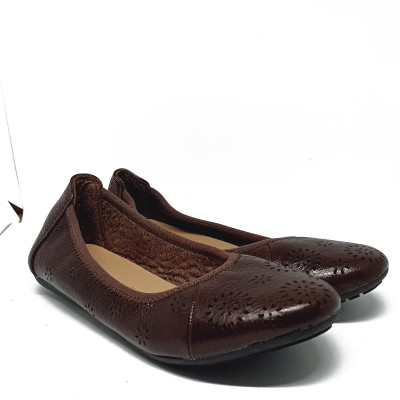 Giày nữ hoa văn Huy Hoàng da bò màu nâu đất HT7952