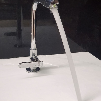 Vòi rửa chén lạnh Eurolife EL-T015 (Trắng bạc)