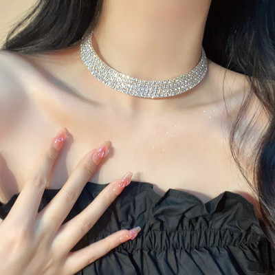 Vòng cổ mix đá lấp lánh LISA BLackpink cho cô nàng sang chảnh thời trang hot girl