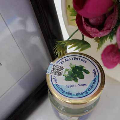 Yến Loan - Yến hũ 7g yến chưng sẵn với Cỏ ngọt không chất bảo quản rất tốt cho người già giúp phục hồi sức khỏe