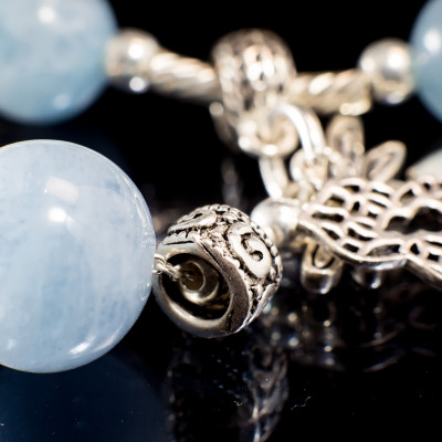 Vòng tay phong thủy Aquamarine thiên nhiên AAAA BlackMount #VT023