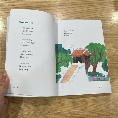 Sách - Bay qua Hồ Gươm (Nhã Nam HCM)