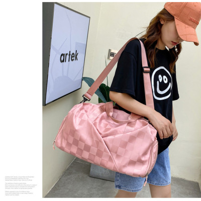 Túi xách du lịch thể thao nam nữ công suất lớn phong cách mới BEE GEE T1052