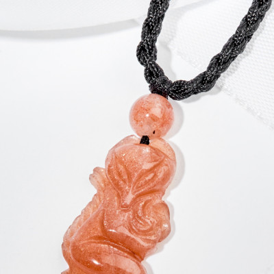 Mặt dây chuyền hồ ly 9 đuôi sunstone Ngọc Quý Gemstones