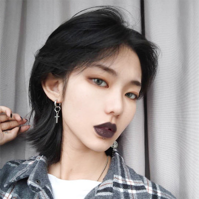 Đôi bông tai nam nữ đồng xu chữ thập 1 đôi khác biệt thiết kế