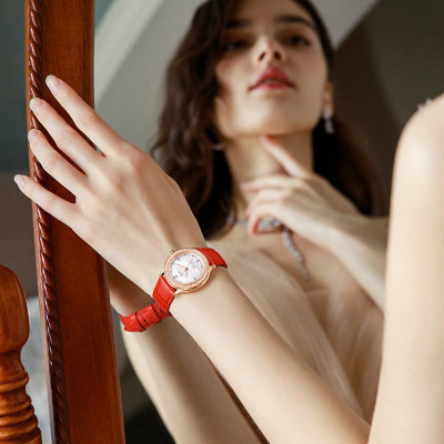 Đồng Hồ Nữ I&W Carnival 593L Chính Hãng BH 24T Chịu Nước 30m Kính Chống Xước Dây Da Cao Cấp ( Máy Quartz)