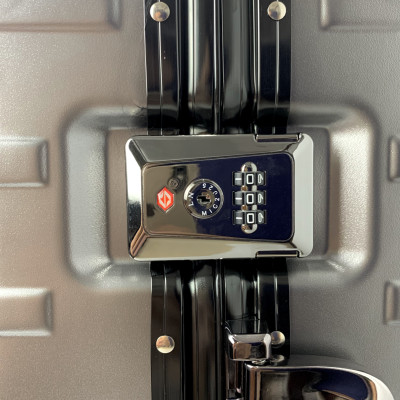 Vali Nhựa Cao Cấp Doma DH842