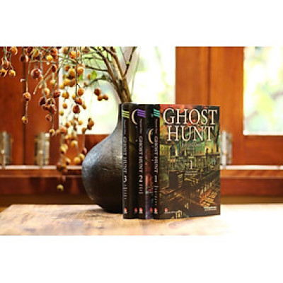 Truyện Ghost Hunt - Chuyện Ma Quỷ Ở Khu Học Xá Cũ (Chang Book)