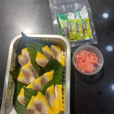 Set 01: Cá Trích ép trứng 160gr (hộp)