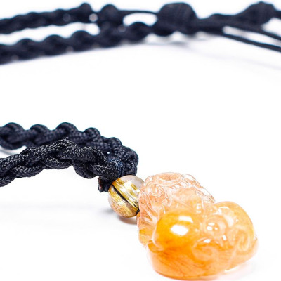 Mặt dây chuyền tỳ hưu tài lộc đá thạch anh tóc đỏ cam 18x25mm mệnh hỏa, thổ - Ngọc Quý Gemstones