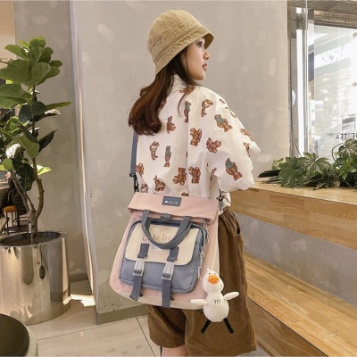 Balo thời trang phong cách dễ thương - BEE GEE BLTT9072