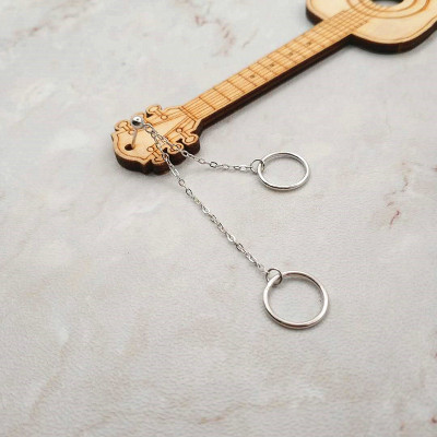 Bông tai nam hai vòng tròn thả xích dài cool ngầu