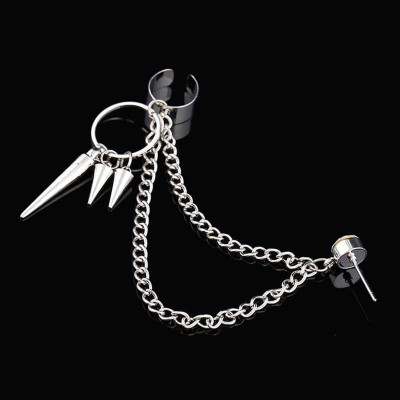 Bông tai gothic phong cách bụi ngầu bá cháy