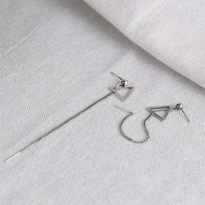 Bông tai xích ỏng tua rối phối họa tiết tam giác trang nhã thời trang