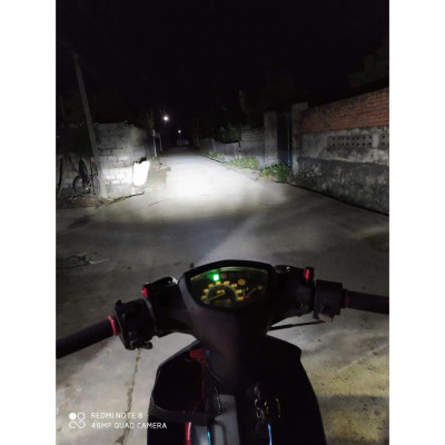 đèn led pha cao cấp T6 3 màu lắp ô tô xe máy hàng chuẩn loại 1.tản nhiệt quạt tubo,đèn có 3 chế độ