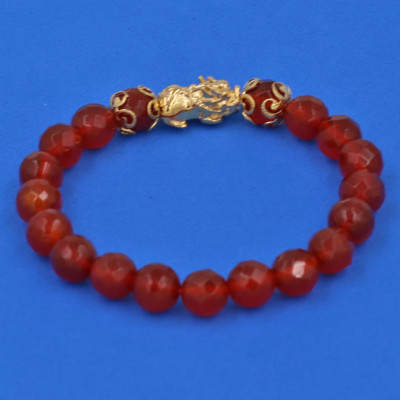 Vòng tay Thạch Anh Đỏ cắt giác 8 ly - cẩn Tỳ Hưu Phong Thủy inox vàng VTAOGTHHKV8 - hợp mệnh Hỏa, mệnh Thổ