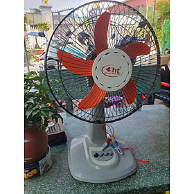 Quạt Kẹp Bình 12V, Có 3 Tốc Độ Gió Khác Nhau, Loại CN B3, Cánh 30cm gió mạnh.