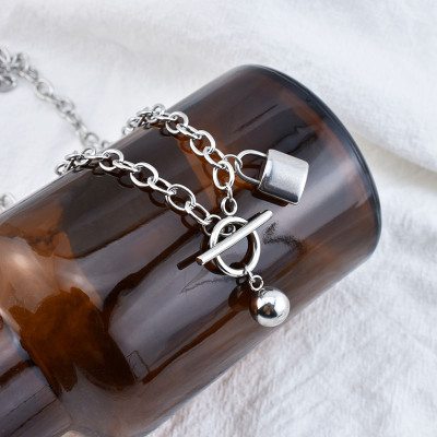 Vòng cổ dây chuyền gắn ổ khoá unisex