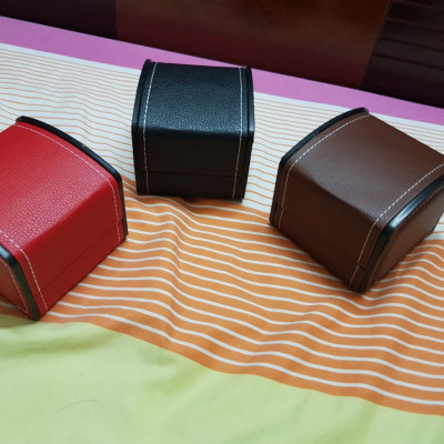 Hộp đựng đồng hồ da Thời trang