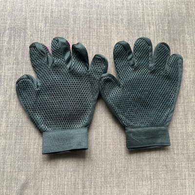 GĂNG TAY CAO SU LẤY LÔNG RỤNG CHẢI LÔNG MASSAGE CHO THÚ CƯNG CHÓ MÈO