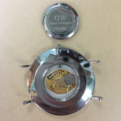  Pin Đồng Hồ DW – Daniel Wellington