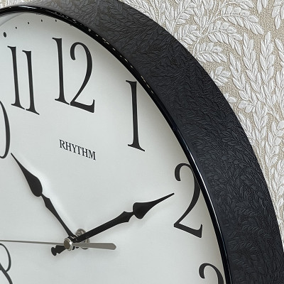 Đồng hồ Rhythm CMG620NR02- Kt 30.5 x 4.0cm, 690g, Vỏ nhựa. Dùng Pin.