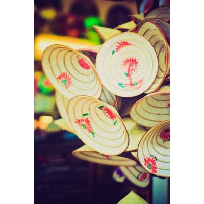 Nón lá trang trí tết - Phụ kiện decor - Nón lá nhỏ và vừa - Cây giả, hoa lụa Decor trang trí nhà cửa