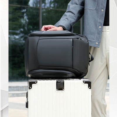 Balo laptop (15.6 inch) phong cách hiện đại - BEE GEE BLLT5627