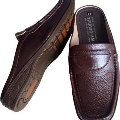 Dép bít mũi nam Trường Hải da bò cao cấp đế cao su màu nâu bò BM217