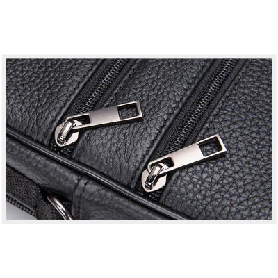 Túi đeo chéo nam DA BÒ THẬT phong cách mới  - BEE GEE DCN9217