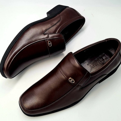 GIÀY LƯỜI NAM DA BÒ 100%, ĐÍNH KHUY R CAO CẤP, DA BÒ NAPPA MỀM MẠI, ĐÉ CAO SU CAO 3CM HỖ TRỢ TĂNG CHIỀU CAO