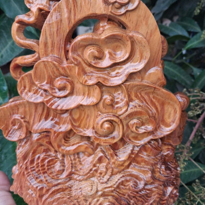 Tượng phật di lặc nhất phúc bằng gỗ huyết long cao 20x17x8cm 