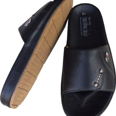 Dép nam quai ngang Trường Hải một bản da bò thật đế kếp mềm dẻo không trơn QN0421