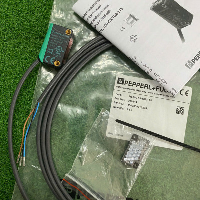 |Hàng chính hãng| Cảm biến quang ML100-55/102/115 P+F Part no. 210544