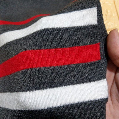 Khăn choàng Nam phong cách Hàn Quốc