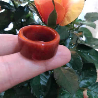 CHIẾC NHẪN VUÔNG ỐNG ĐỎ ĐẬM ĐẸP ĐÁ CẨM THẠCH MAY MẮN SIZE 17MM BẢN CAO 9,5MM  AC  MẠNG HỎA VÀ THỔ 